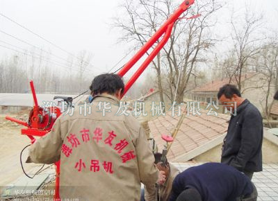 點擊查看詳細信息<br>標題：濰坊華友機械建筑小吊機 閱讀次數(shù)：5278