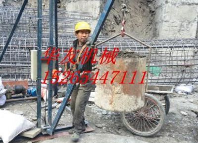 點(diǎn)擊查看詳細(xì)信息<br>標(biāo)題：華友機(jī)械建筑 挖樁 打井用小吊機(jī) 閱讀次數(shù)：6930