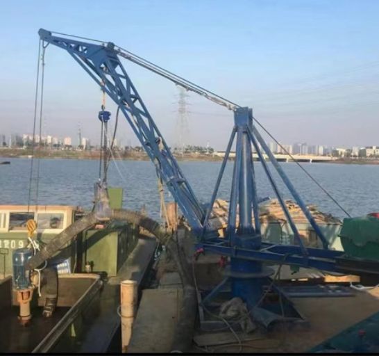 點擊查看詳細信息<br>標題：裝車卸貨 車間碼頭 魚塘吊機 閱讀次數(shù)：2133