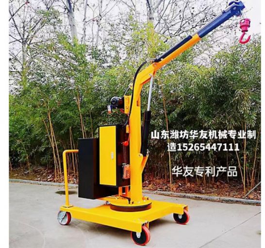 點(diǎn)擊查看詳細(xì)信息<br>標(biāo)題：移動(dòng)式小吊機(jī)(室內(nèi)外通用) 閱讀次數(shù)：4451